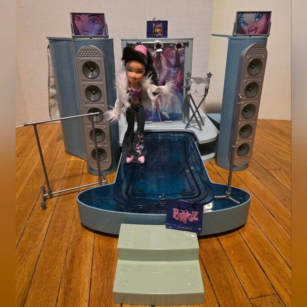 Bratz Formal Funk Super-Stylin' Runway Disco Vintage 2003